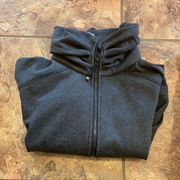 Lululemon Zip Up Sweater - Picture 5 of 6